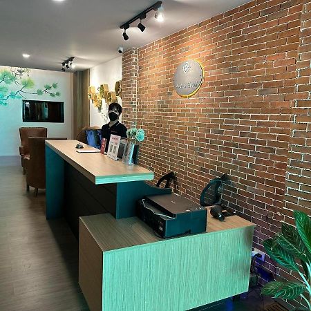 Aden Hotel 马卡蒂 外观 照片